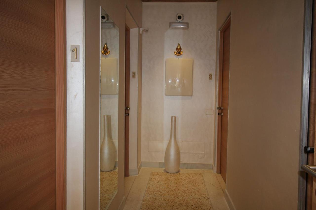 Gardar Studio Fox Bolzano Luaran gambar
