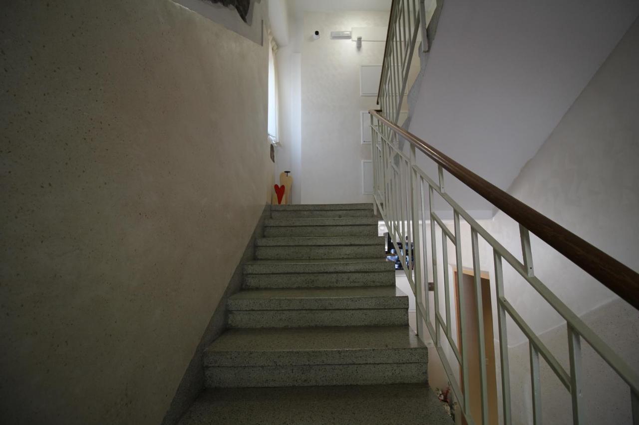 Gardar Studio Fox Bolzano Luaran gambar
